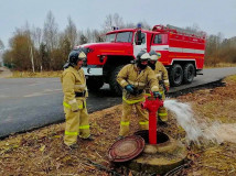 личный состав 71 ПЧ провели пожарно-тактическое занятие - фото - 4